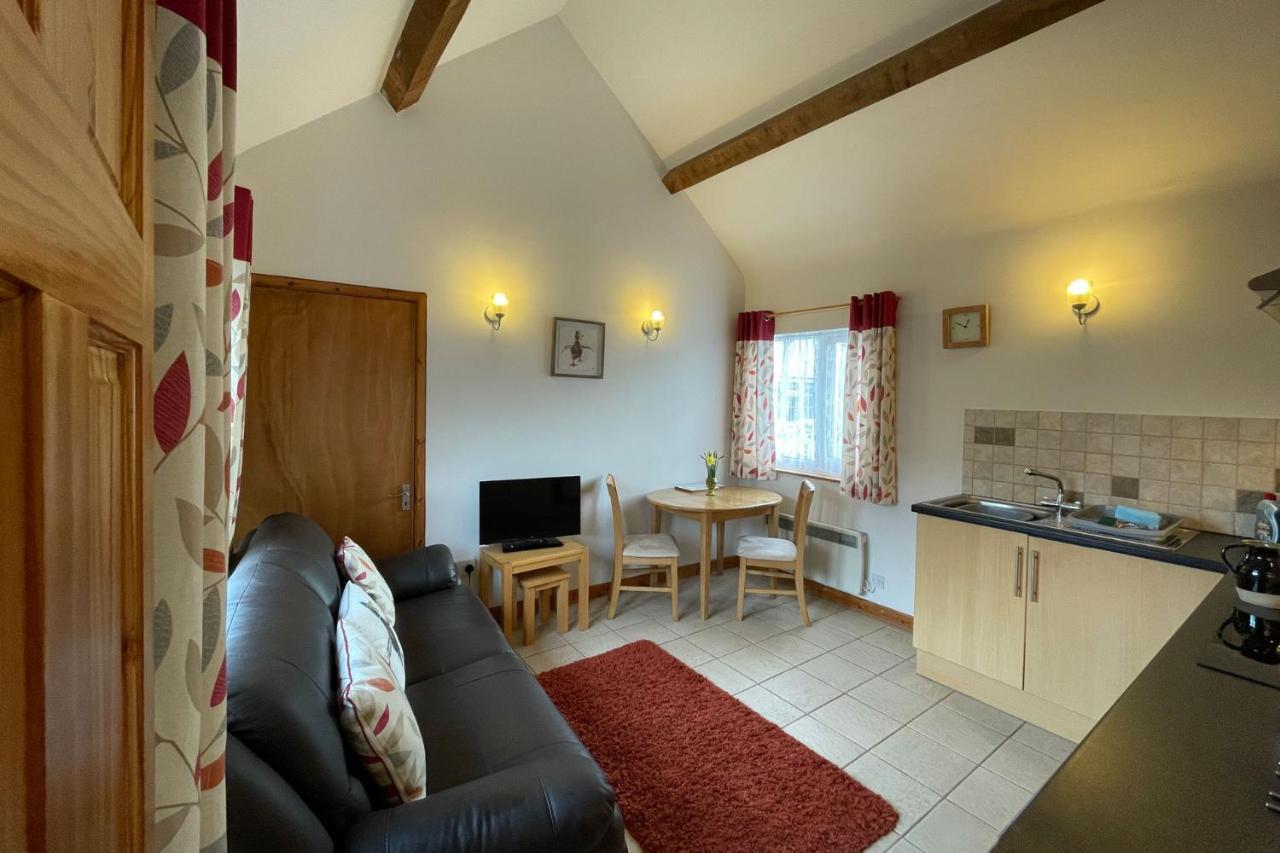 איבשאם New Inn Lane Holiday Cottages מראה חיצוני תמונה