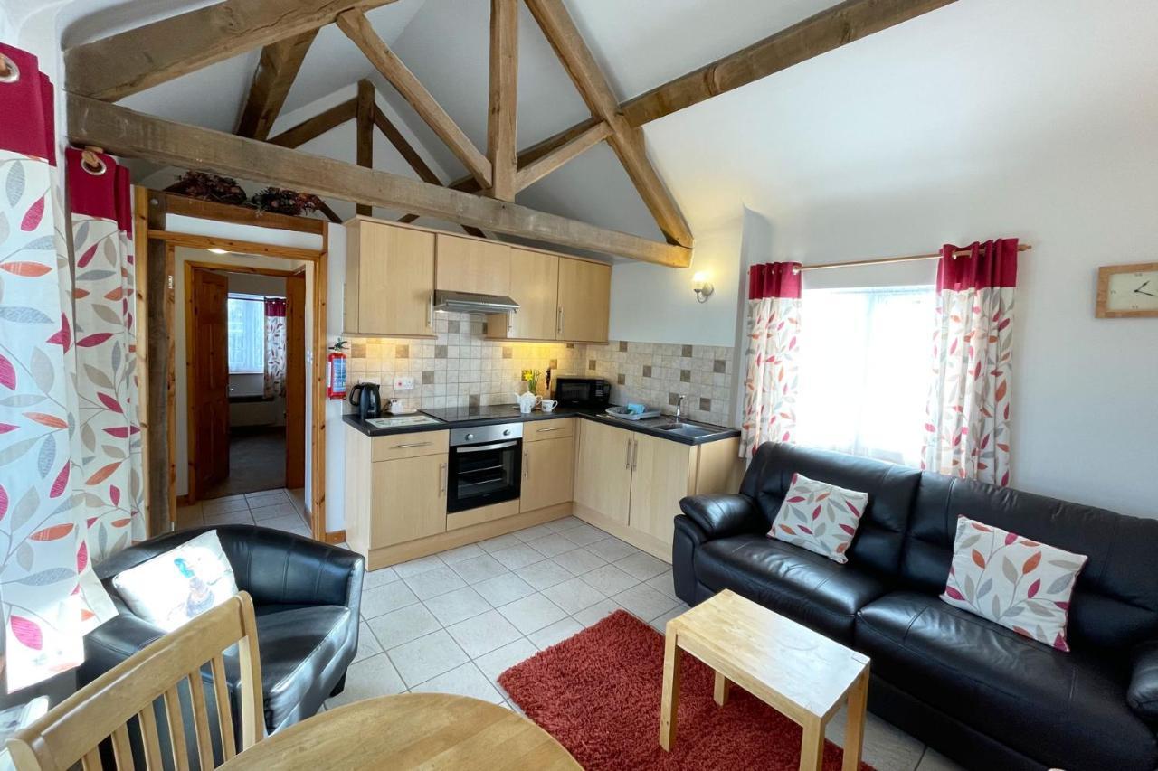 איבשאם New Inn Lane Holiday Cottages מראה חיצוני תמונה